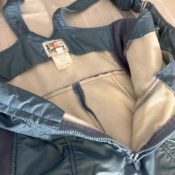 Vtg 1st Down Salt Lake city Utah snowpants Ski Bibs Blue Mens Large 29/36 inseam - Picture 9 of 9